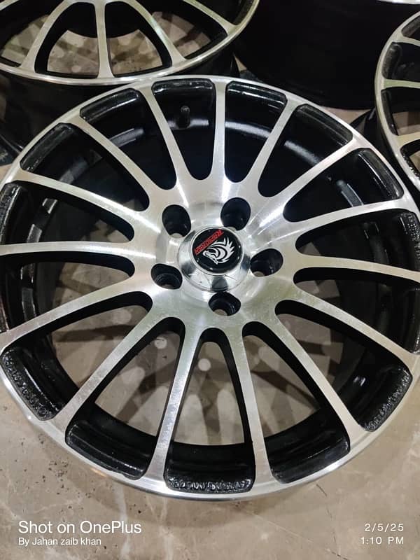 15 inch Alloy rims 5