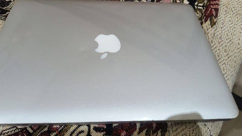 MacBook Pro Retina 0