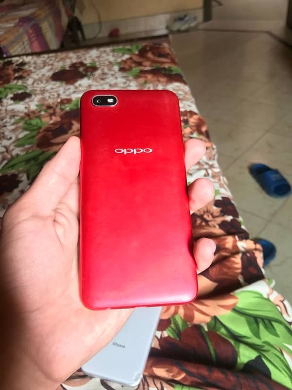 Exchange Oppo A1k 2/32 Gb Dual Pta with laptop or iPhone 0