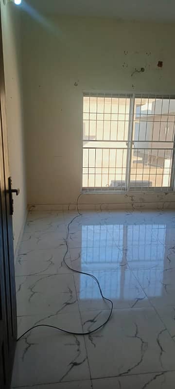 5 Marla House For Rent Upper Portion In M-Block Khayaban-e-Amin Society Lhr. 11