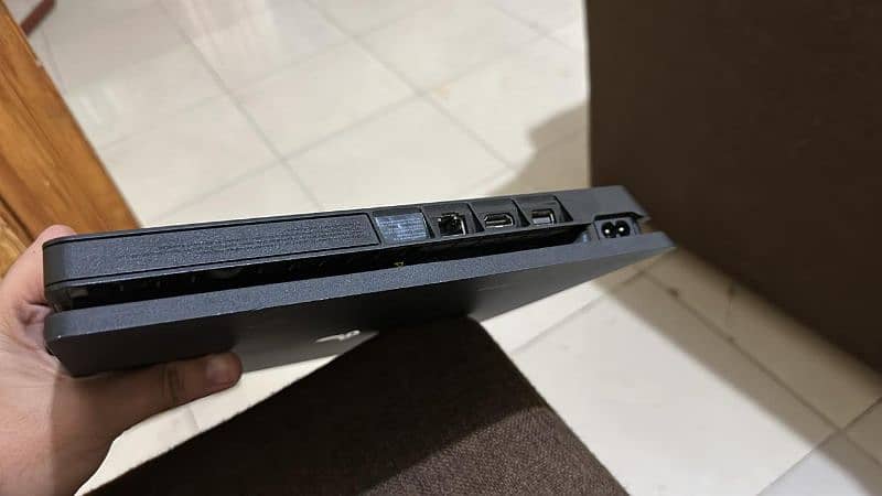 PS4 SLIM 500 GB 2