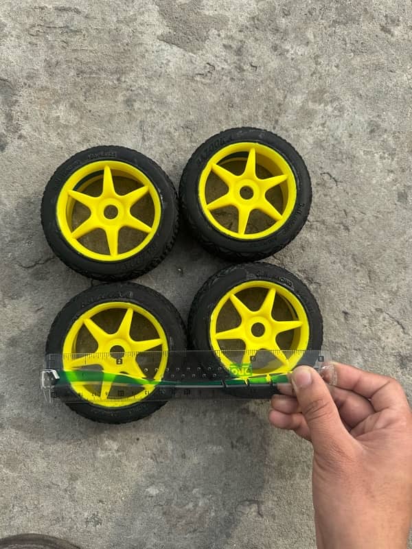 Rc car tyre | 1/8 rc car tyre for buggy 0