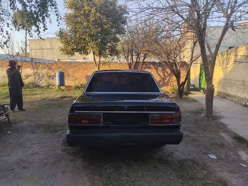 Toyota Corona 1982 5