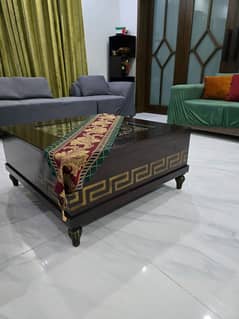 coffee table / Center table