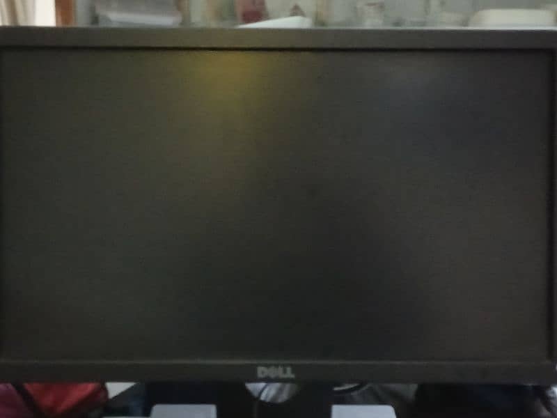 Hp Z240 with monitor 2