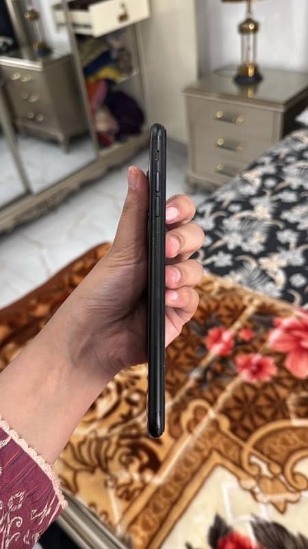 Iphone 7 Plus 128GBP PTA 2