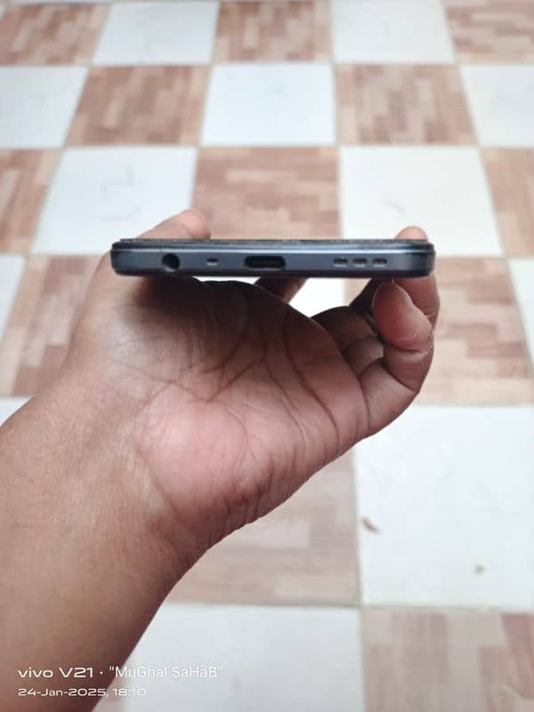 Oppo F17 1