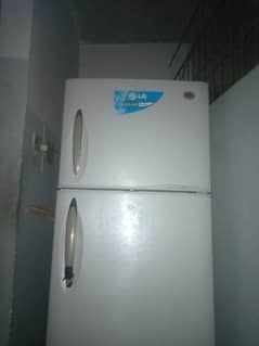 L. G refrigerator for sale