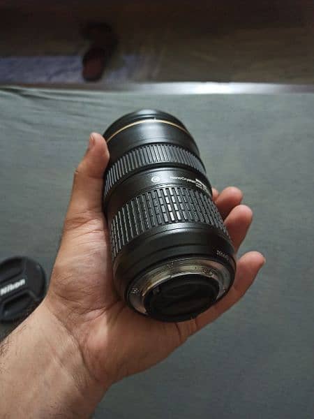 Nikon 24-70mm f/2.8G ED AF-S 5