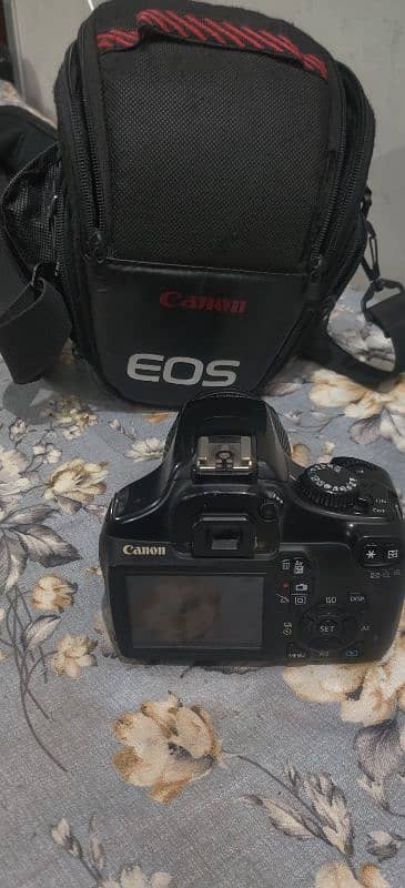 canon 1100d 18-55 Lance good condition 5