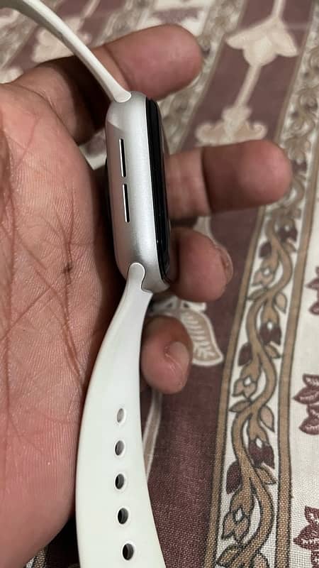 Apple Watch SE 2022 - 2nd gen - 40mm - Silver 5