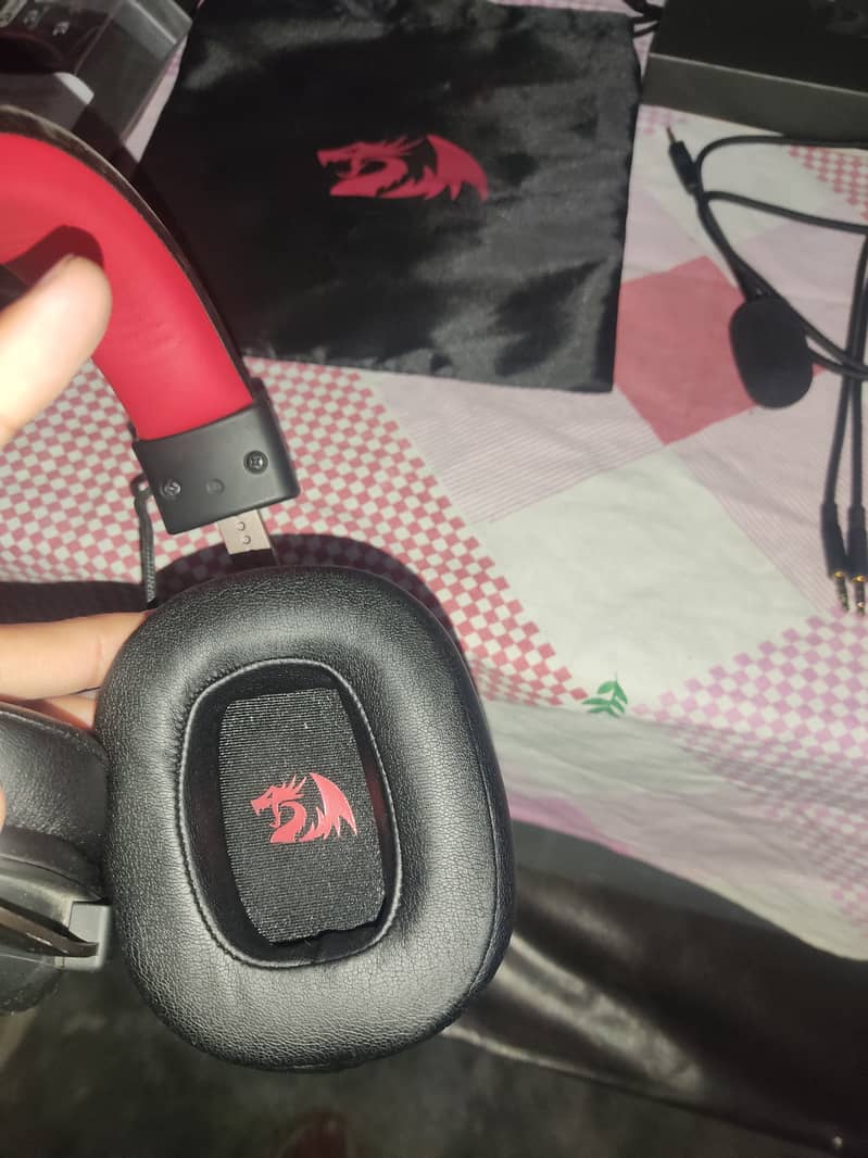 Redragon Zeus 2 (H510) Headphones 3