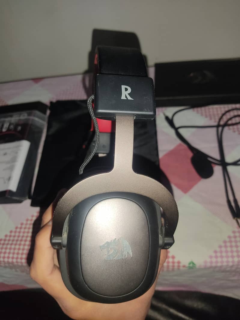 Redragon Zeus 2 (H510) Headphones 6