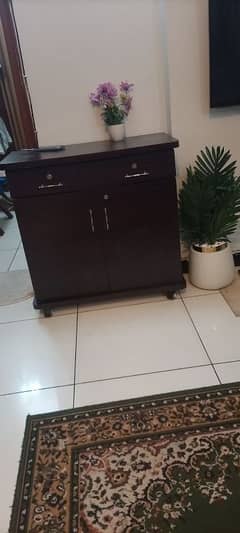 2 door moveable cupboard for sale condition 9/10 urgent sale