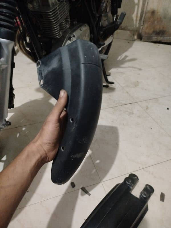 ybr front mudguard for Suzuki GS 150 2