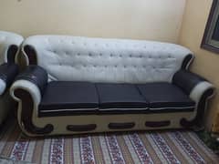 5 seater sofa set , carpet 12 × 13 and glass table