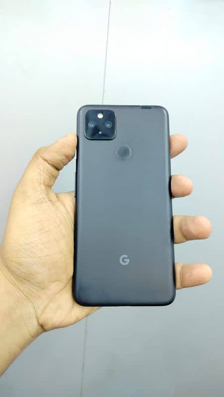 i am selling my Google pixel 4a5g 6 gb128gb 3