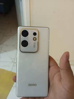 Infinix Zero 30 4g. 16/256gb Good condition. minor glass crack at back