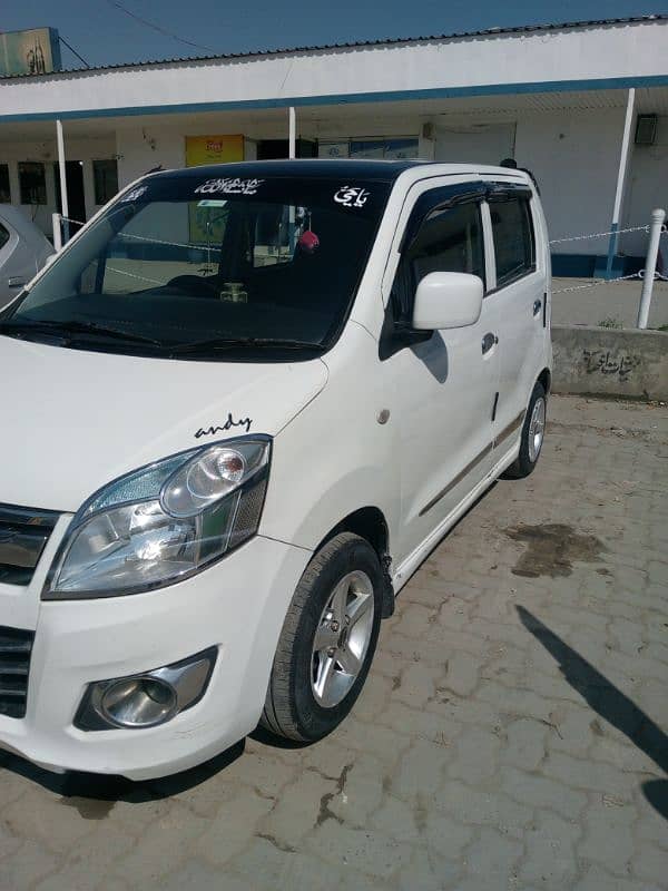 Suzuki Wagon R 2017 3