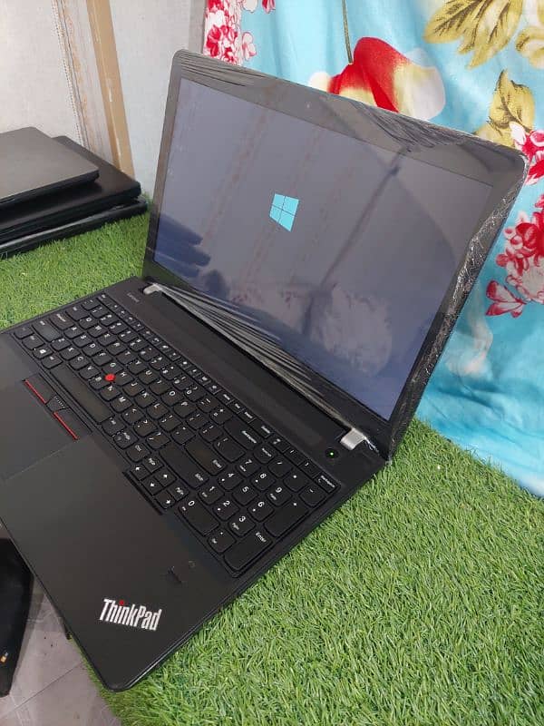 LENOVO THINKPAD E570 8GB RAM DDR4 6TH GENERATION CORE I5 1