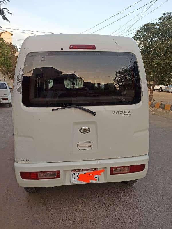 Daihatsu Hijet 2012 1