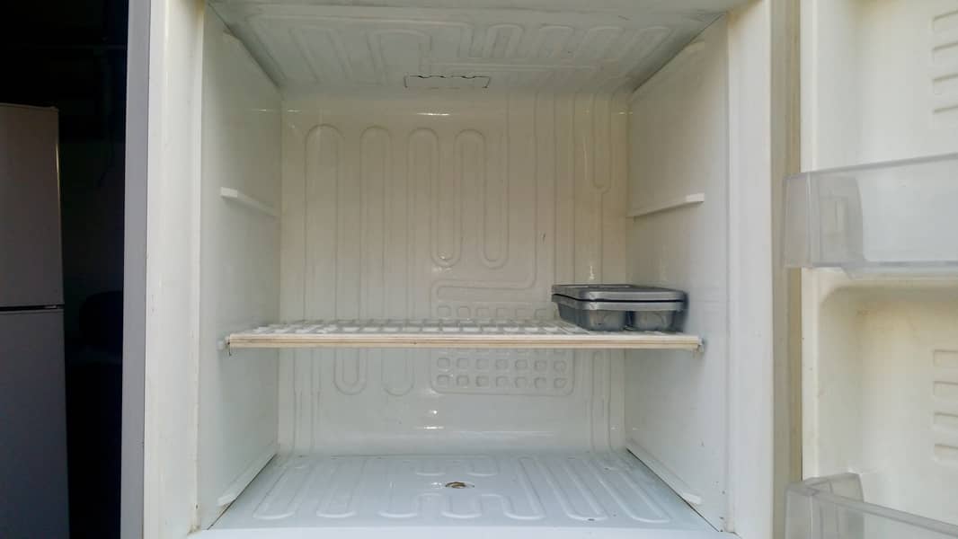 Pel Fridge, Full Genuine, Just Like A Brand New 8