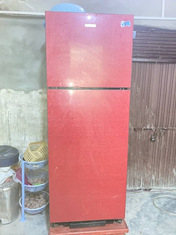 Electrolux 2 door refrigerator full size 2