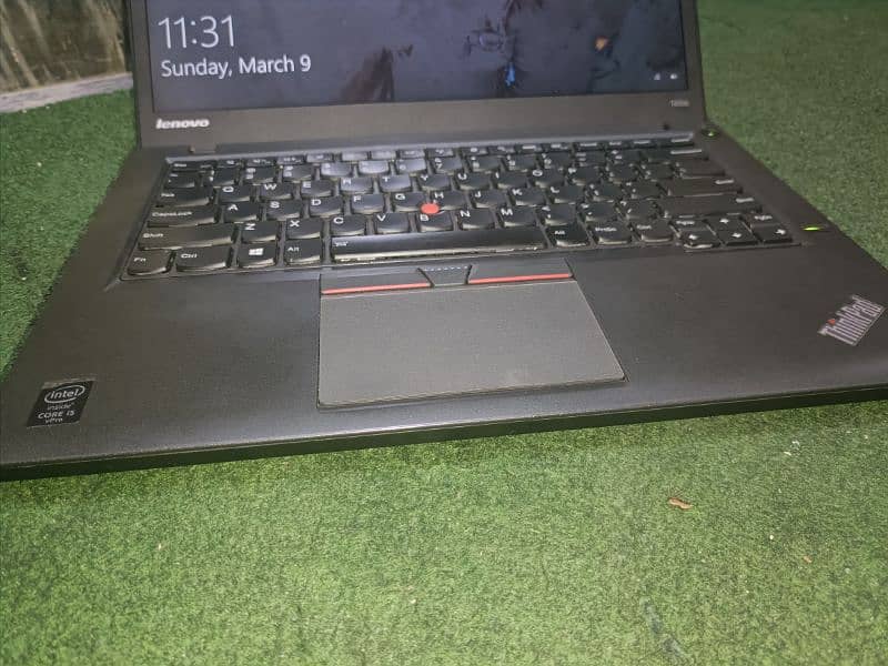 Lenovo Thinkpad T450s (Core i5-5th Gen) 0