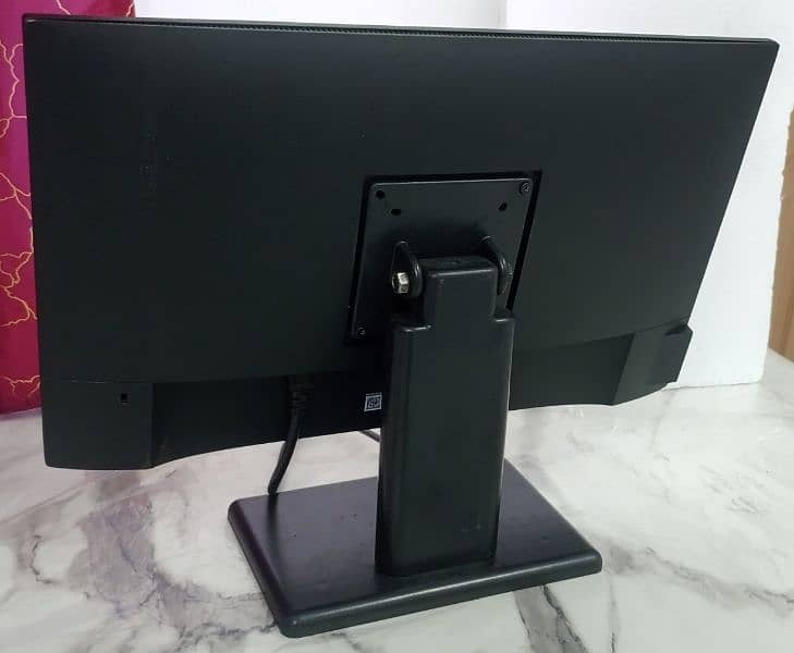 Dell 22inch IPS Borderless HDMI Gaming LED Monitor 8