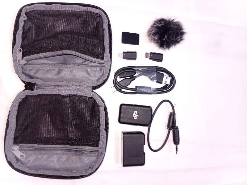 DJI Mic (1 TX + RX) Like New in Cheap Price 5