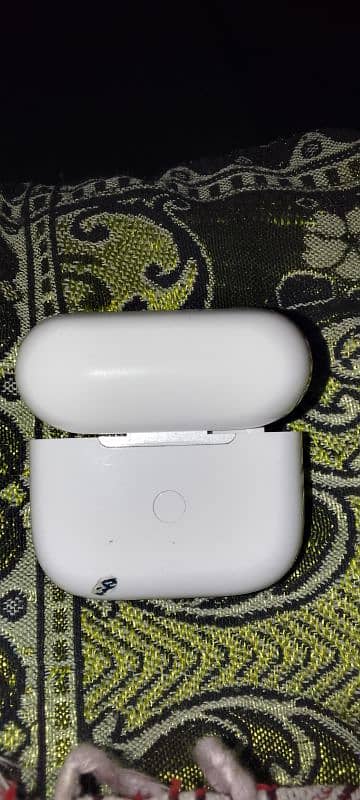 original apple generation 3 airpods 2