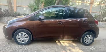 Toyota Vitz 2014 reg 2018 1000cc out class condition