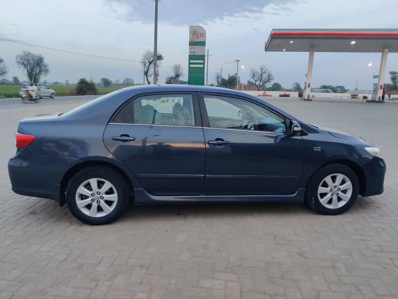 Toyota Corolla Altis 2011 2