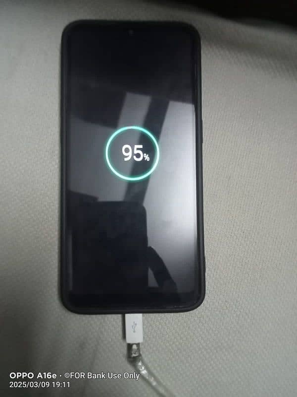 OppO F9, 6/128 8