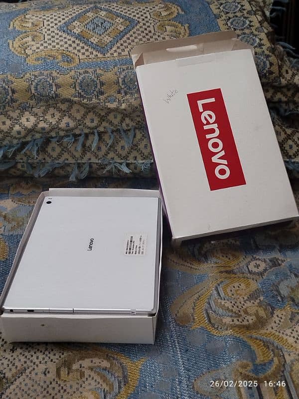 Lenovo tab 10 Pro 0