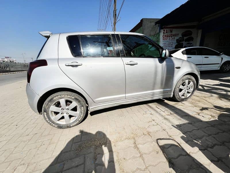 Suzuki Swift 2010 3