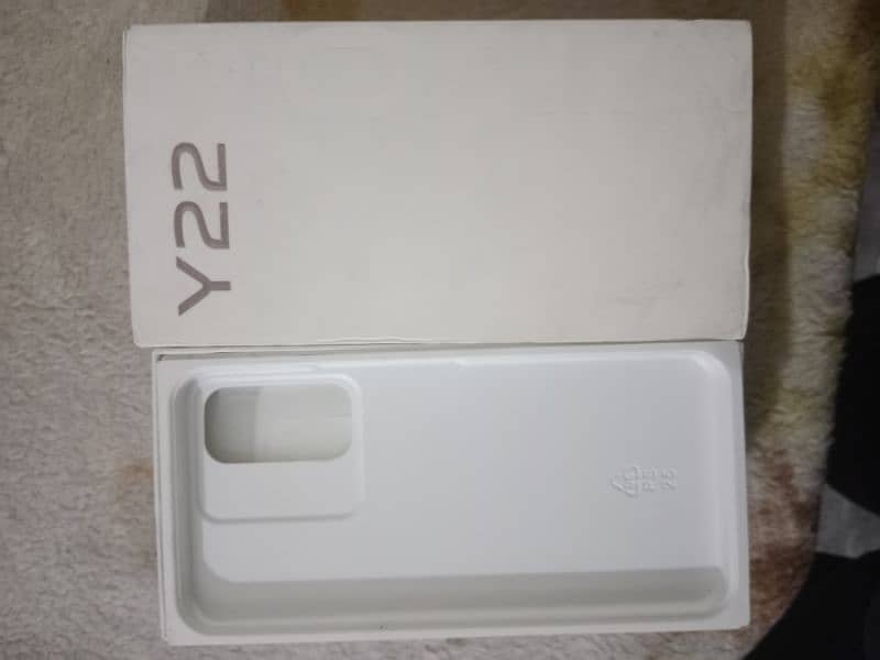 vivo Y22 8gb ram 64gb memory 5