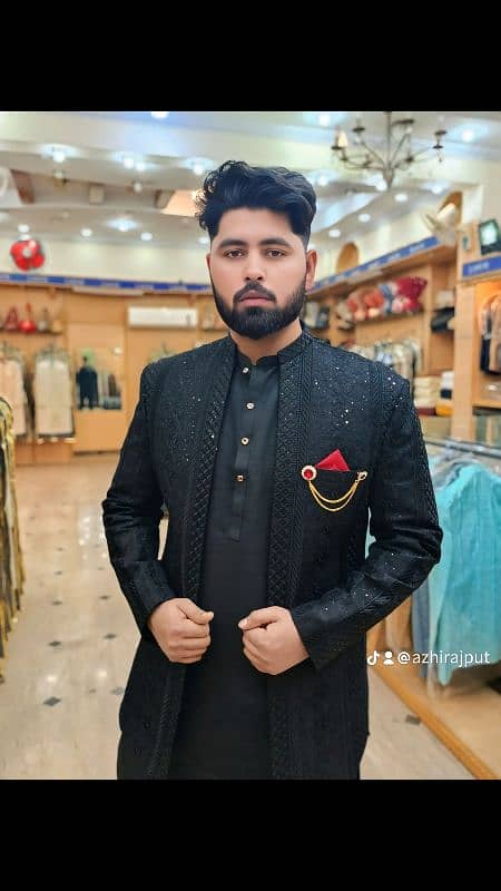 prince cout and kurta sale . coat with frnt backal and bag . Rs 7k 3