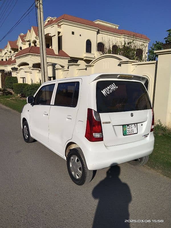 Suzuki Wagon R 2018 5