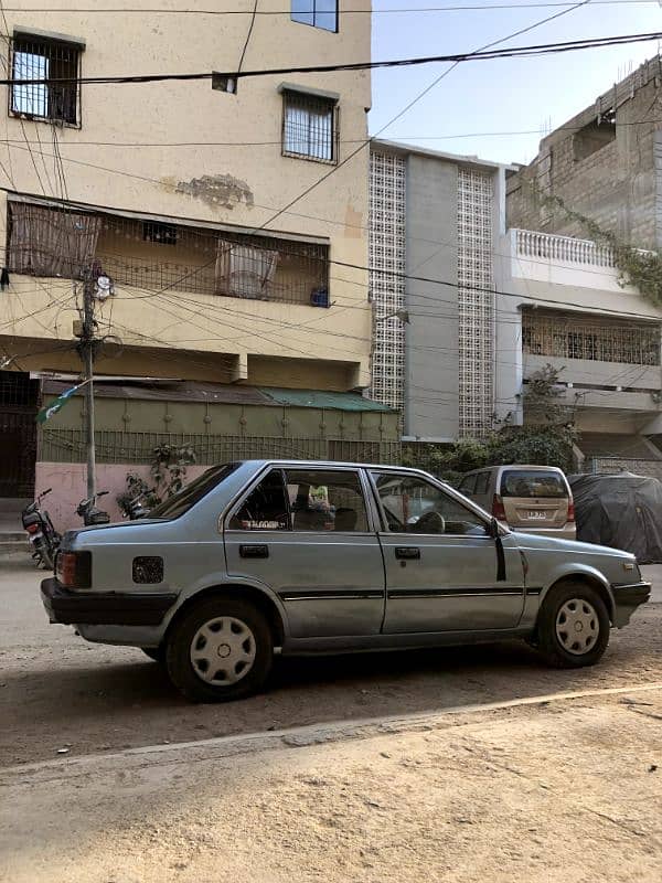 Nissan Sunny B11 1