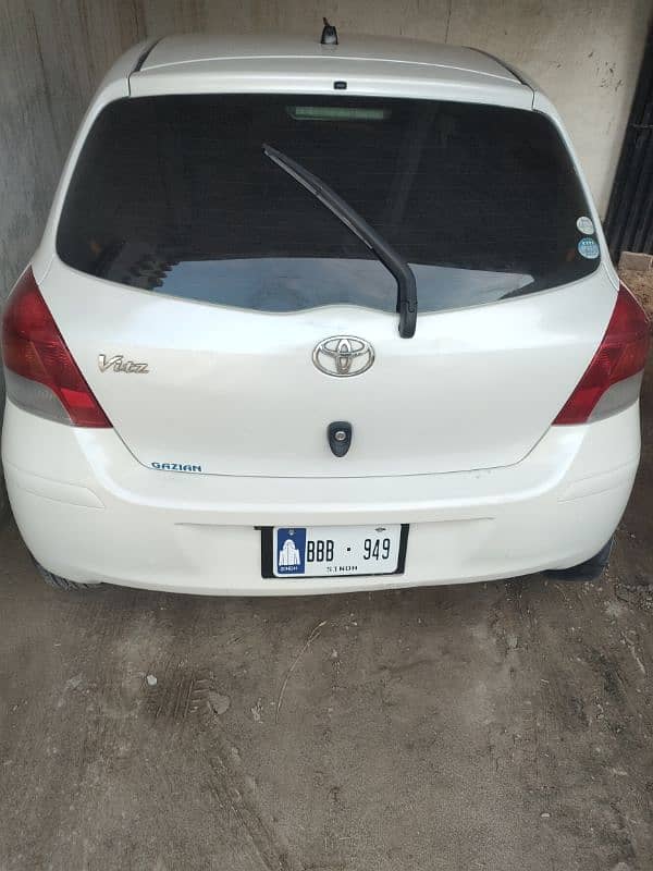 Toyota Vitz 2010 11