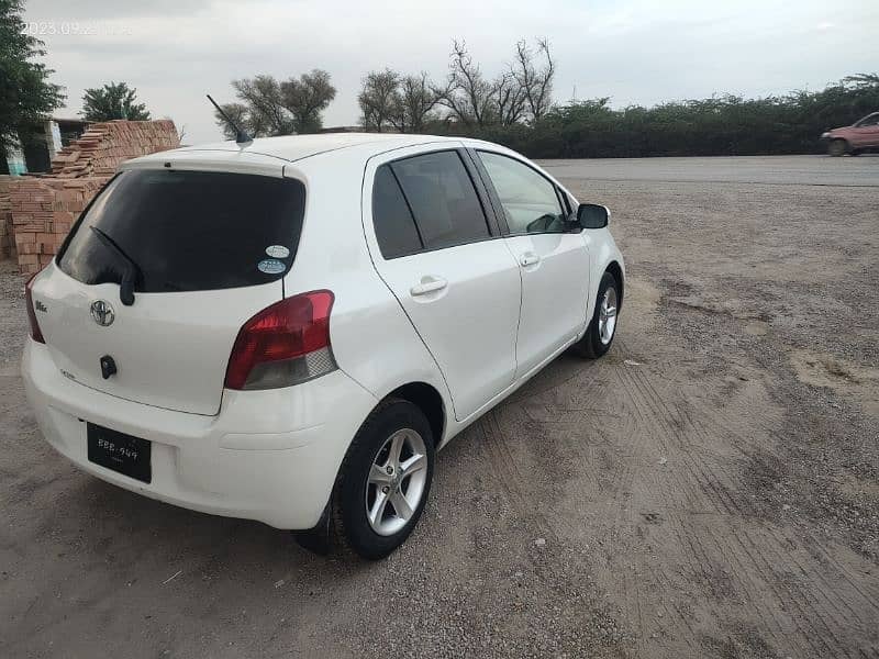 Toyota Vitz 2010 18