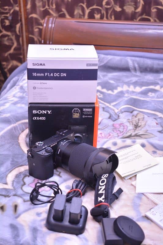 Sony A6400 with Sigma 16mm F1.4 DC DN Professional Mirrorless Dslr 0