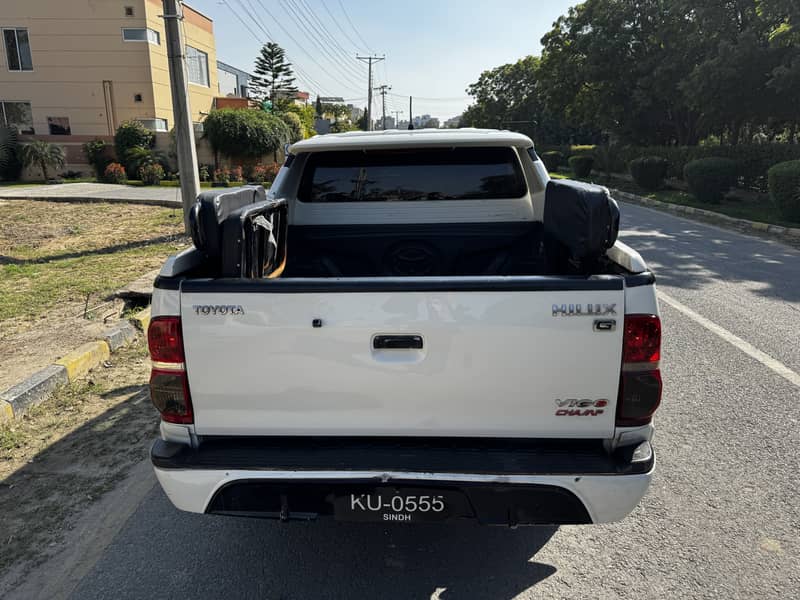 Toyota Hilux Vigo Champ G, Double Cabin 2015 Model 5