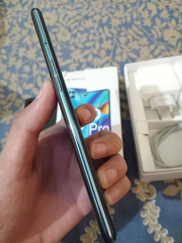 oppo F17 Pro 8+5/128 box charger 1