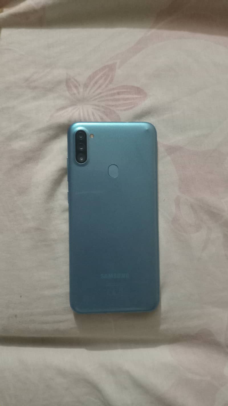 Samsung A11 3