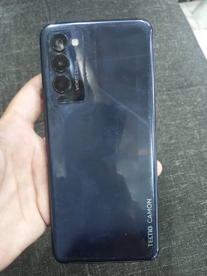 Tecno Camon 18P 6