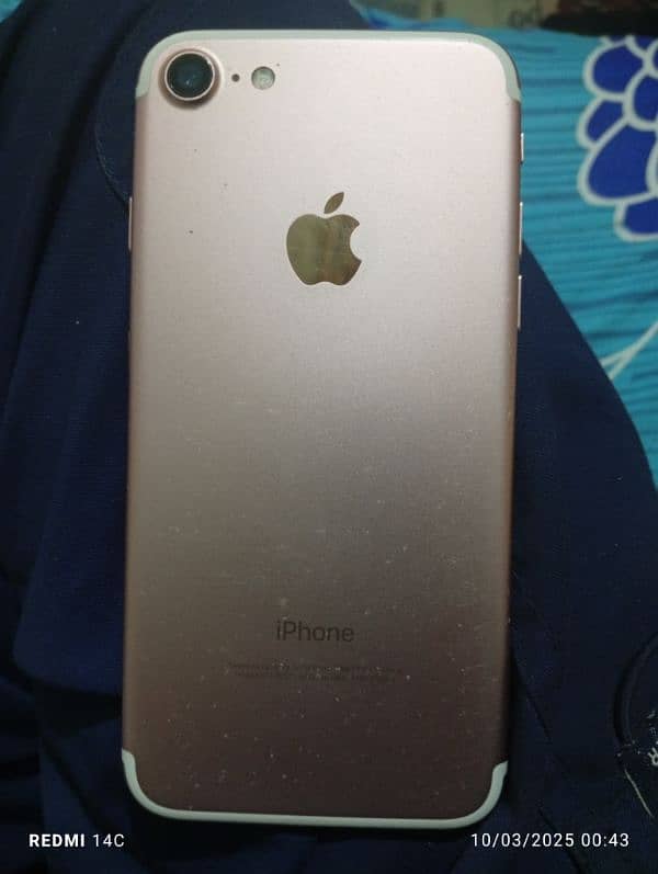 iPhone 7 red gold for sale 3