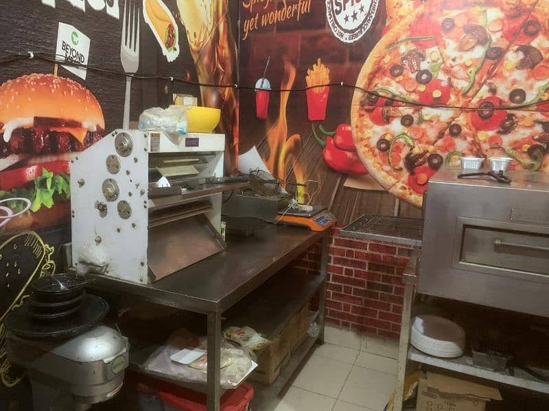 All Pizza setup Price 900000 contact number 03042130005 3