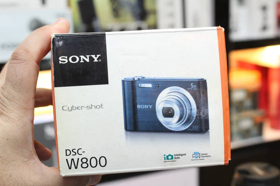 Sony W800 Point and Shoot Digital Camera 0